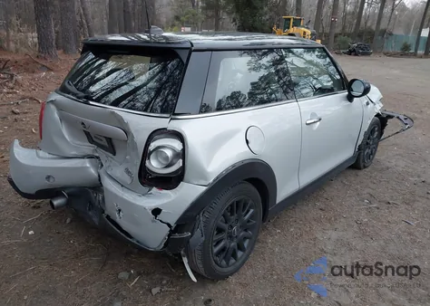 2015 Mini Hardtop Cooper из США, поврежденный, VIN WMWXM5C51F3A57547